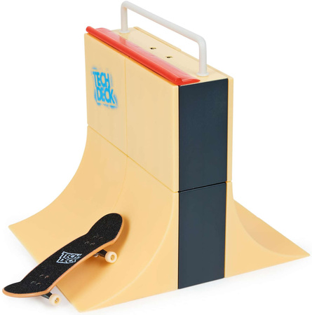 Tech Deck Fingerboard Big Vert Wall Rampenset + Skateboard