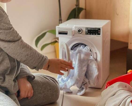 Bosch-Waschmaschine für Kinder mit Wasserdurchlauflicht Sound Klein