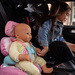 Baby Huggles Autositz für Puppen bis zu 46 cm Casdon