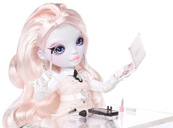 Puppe Rainbow High Schattenhoch Karla Choupette