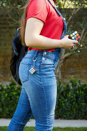 Original Rubik's Cube Rubik's Classic (Würfel + Schlüsselanhänger)