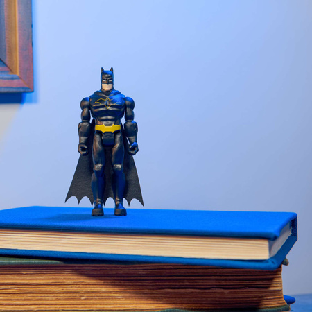 Batman Batmobile ferngesteuertes RC-Auto und DC Comics Figur