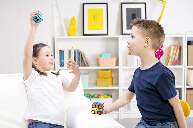 Set 2in1 klassischer Rubik's Würfel Original Puzzle Rubik's Würfel 2x2 und 3x3 Spin Master