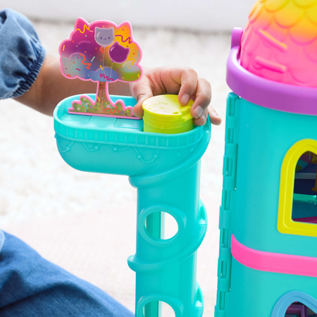 Gabi's Cat House Großes Regenbogenhaus mit Aufzug und Gabby's Celebration Dollhouse mit Sound 60 cm