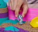 Kinetic Sand kinetischer Sandkoffer-Set Mermaid's Palace 3 Farben + Zubehör