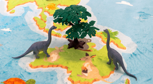 Savage set Wilder Satz von Dinosaurierfiguren in einem Behälter 40 Stück