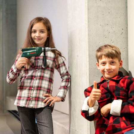 Bosch Kinder-Schlagbohrmaschine mit Ton und Drehbohrer Klein 8410