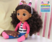 Gabi's Cat House Große Gabby Puppe mit Katzenohren Stirnband 32 cm Gabby's Dollhouse