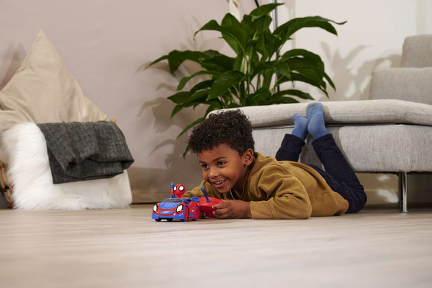 Ferngesteuertes RC-Fahrzeug für Spidey und seine Freunde