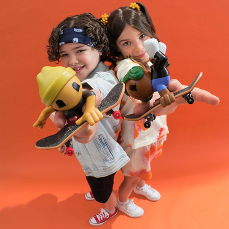 Tech Deck Sk8 Crew S2 zestaw deskorolka+figurka mix