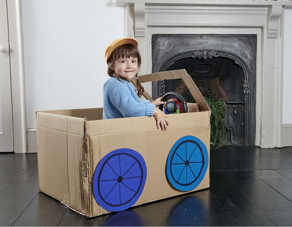 Fahrsimulator mit beweglichem Lenkrad Lichtgeräusche Kleiner Fahrer Casdon