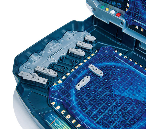 Elektronisches Schiffsspiel Schiffe im Koffer Licht und Ton
