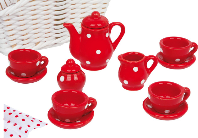 Kleiner Picknickkorb Foot 17 Stück.