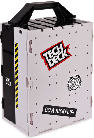 Tech Deck Folding Set Skate Park Ramp Fingerboard + Board von The Berrics