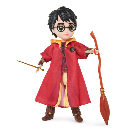 Harry Potter Quidditch Geschenkset 20 cm Puppe + Zubehör