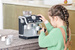 Spielzeug-Kaffeemaschine mit Milchaufschäumer DeLonghi Little Barista Set