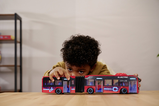 Volvo-Gelenkbus 40 cm Fahrzeug rot Öffentliche Verkehrsmittel