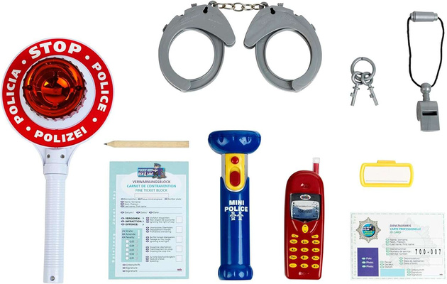 Kleiner Polizist im Set mit Lutscher