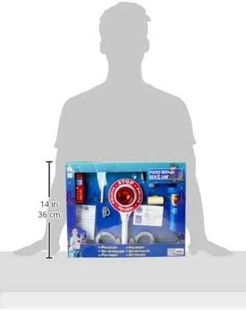 Kleiner Polizist im Set mit Lutscher