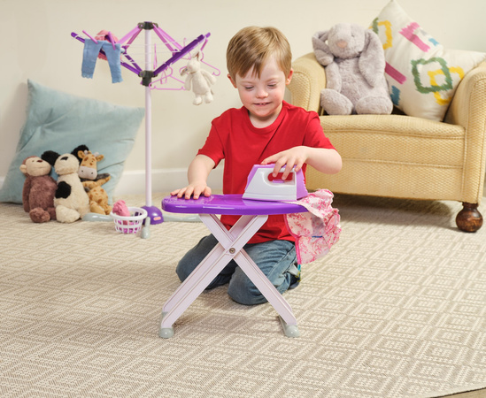 Bügelbrett Bügeleisen Trockner Korb groß Kinderset