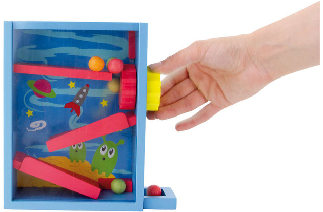 Flipper- oder Kaugummispiel aus Holz