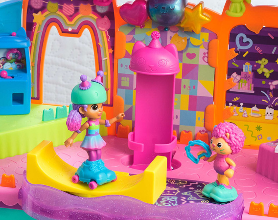 Gabi's Cat House Party Room Set mit Rampe und Eislaufbahn + Puppe und Figur