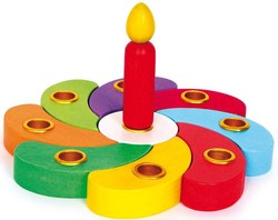 Kleiner Fuß Hölzerne Geburtstagstorte - Blume